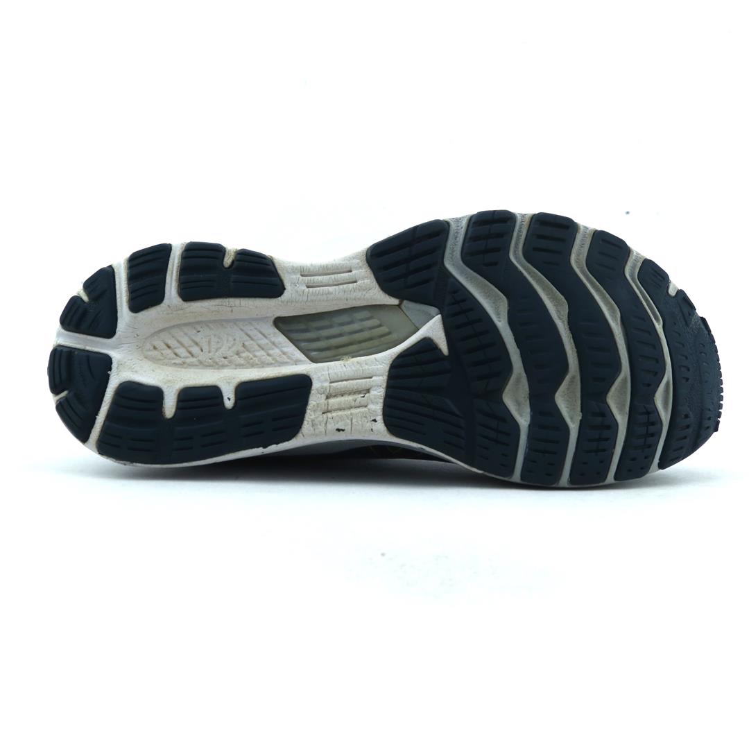 ASICS GEL KAYANO 28