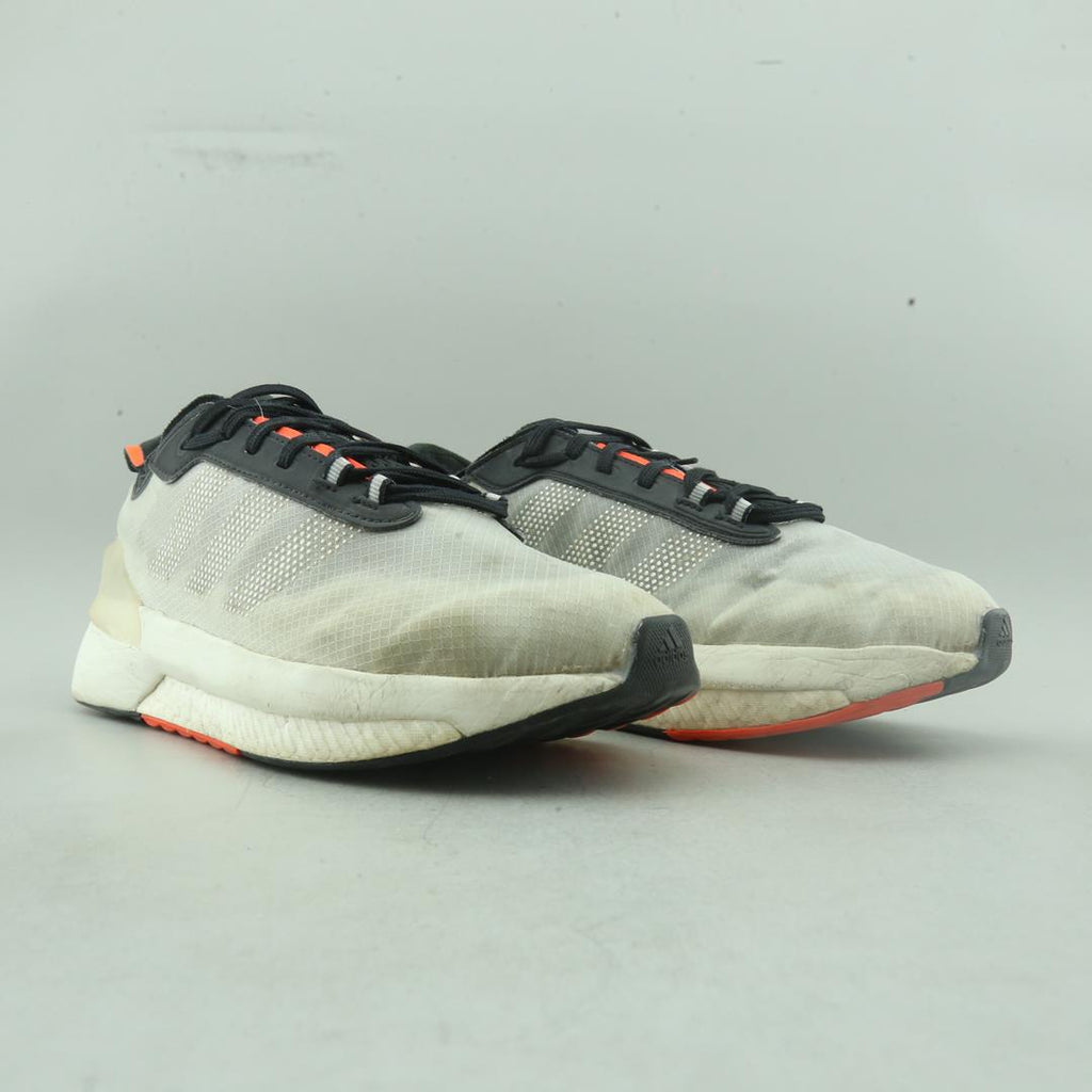 ADIDAS AVRYN